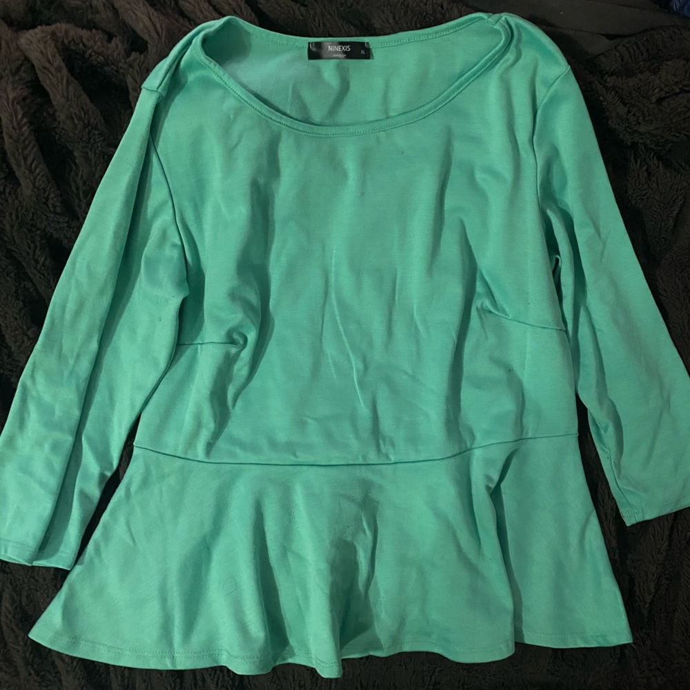 Long sleeve top. Size xl